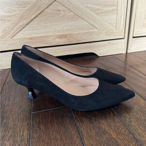 Unisa Black Suede Heels